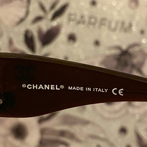 Chanel 5113 c.538/73 Sunglasses Transparent Brown with Black Camellia Flowers - Picture 2 of 16